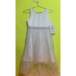 couture princess satin bodice, tulle overlay skirt with pearl accents Size 8